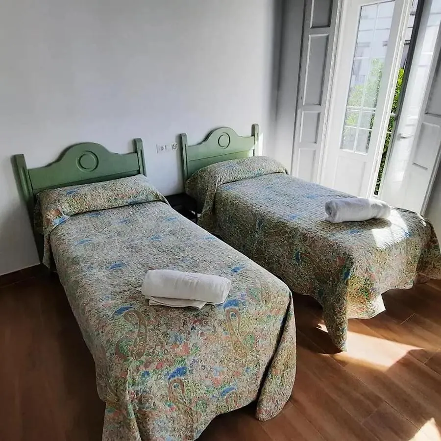 Apartamentos El Alcazar de Jerez Jerez de la Frontera 4*,  España